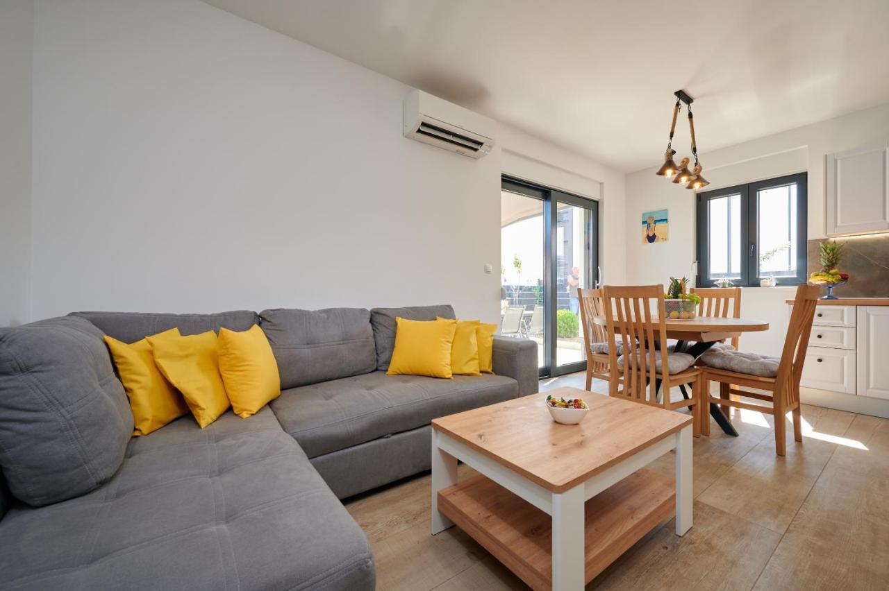 Zen Apartment 特罗吉尔 外观 照片