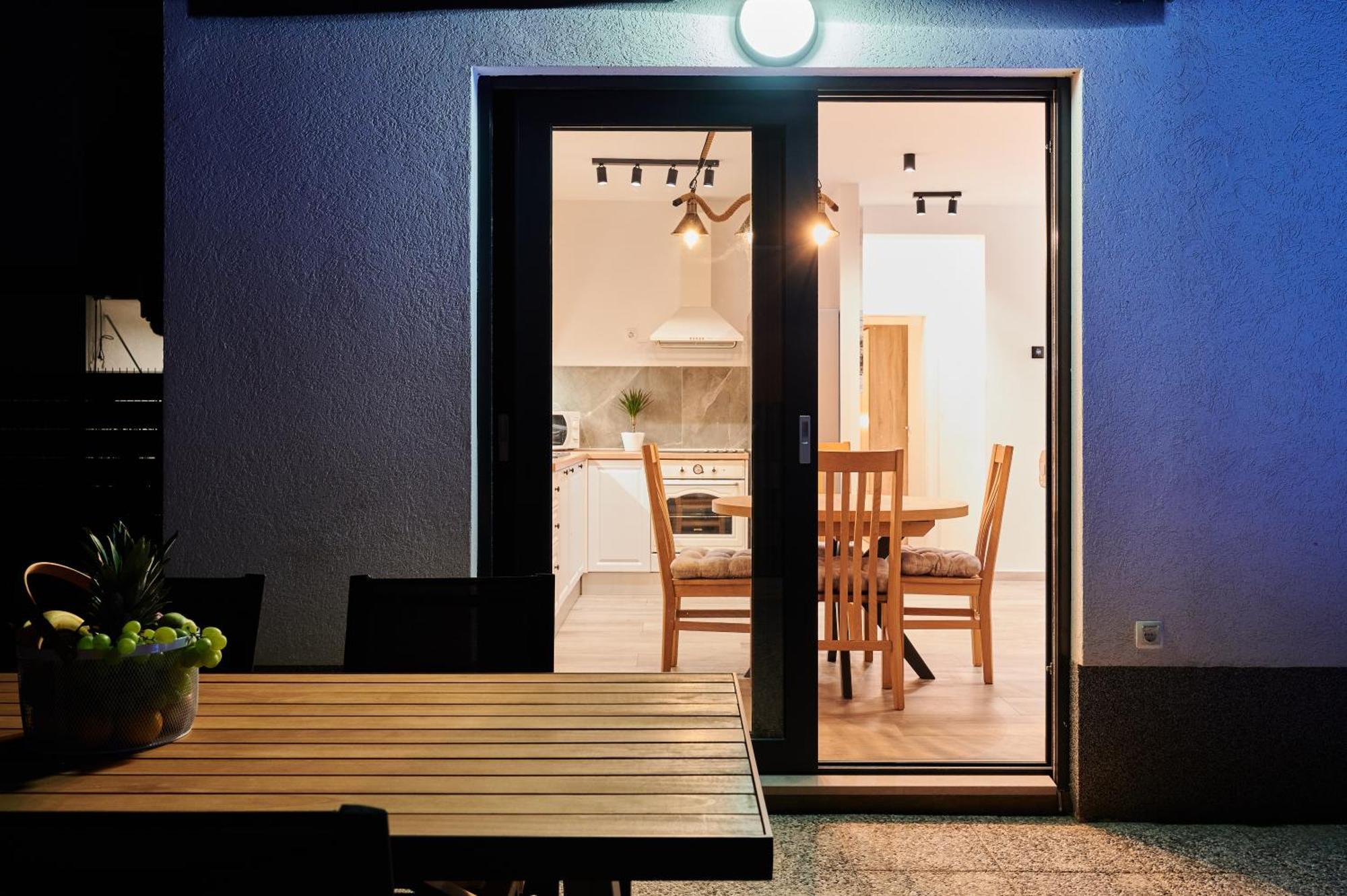 Zen Apartment 特罗吉尔 外观 照片